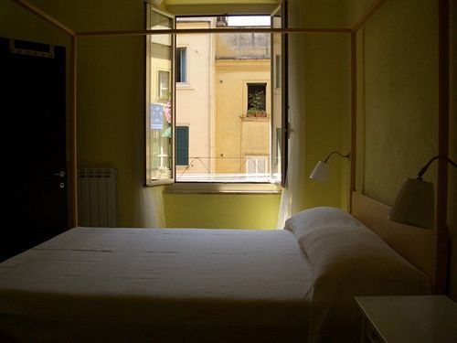 By Ghor Bed and breakfast Roma